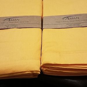 Set of 4 cotton napkins